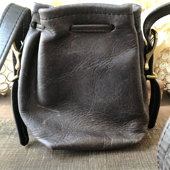 Fount Leather Bucket Bag - Picture 4 of 10